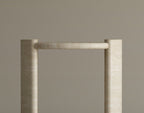 Arca – Table d’appoint courbée en travertin naturel-Galerie Pietra