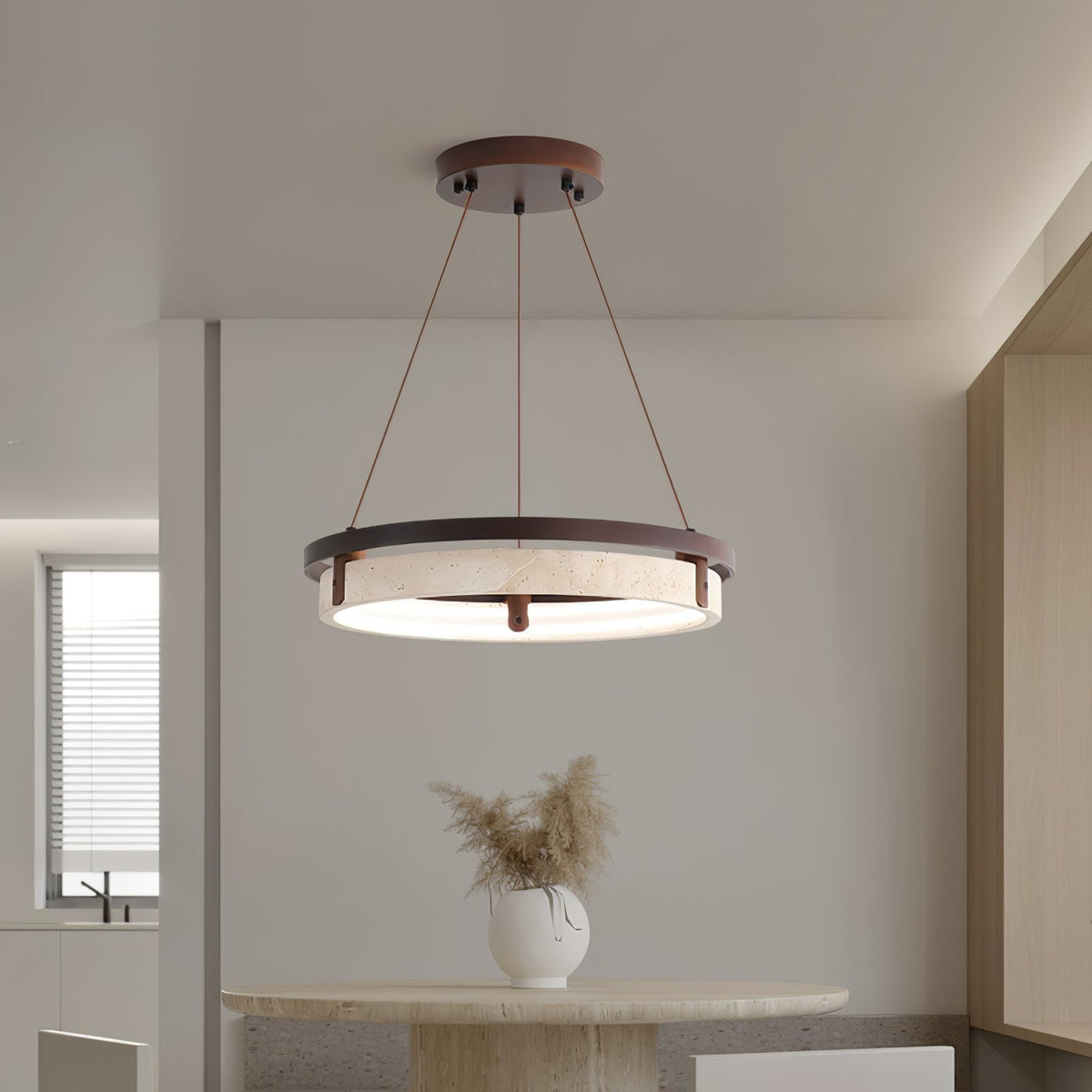 Avela – Suspension moderne en travertin naturel-Galerie Pietra