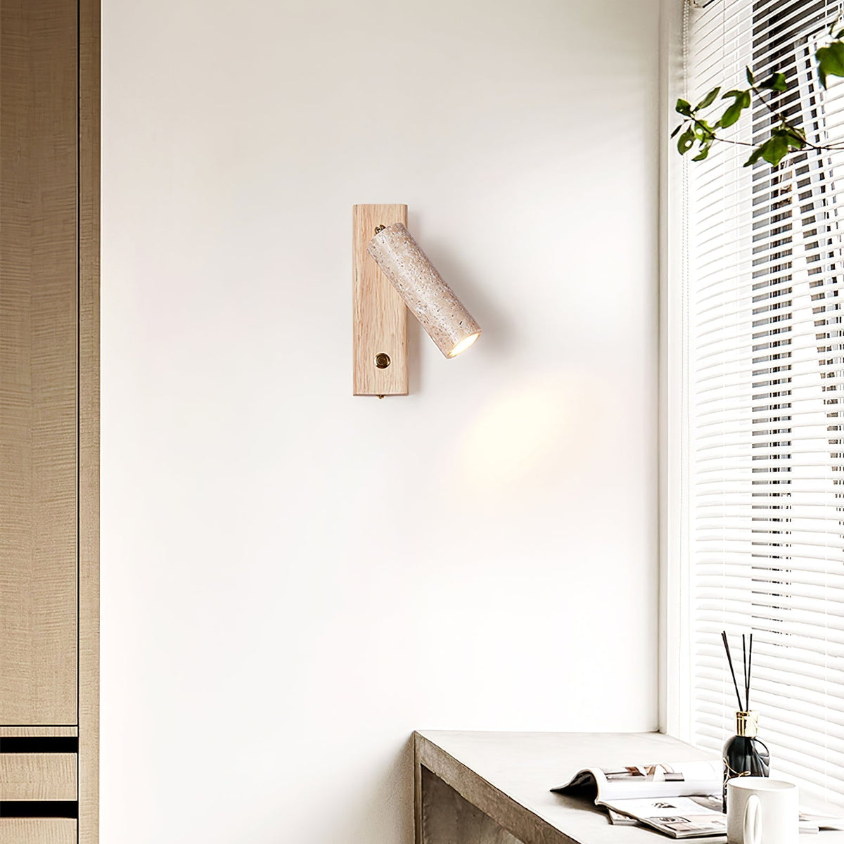 Cylia – Applique murale cylindrique en travertin naturel-Galerie Pietra