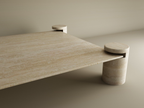 Cylos – Table basse carrée en travertin naturel avec pieds cylindriques-Galerie Pietra