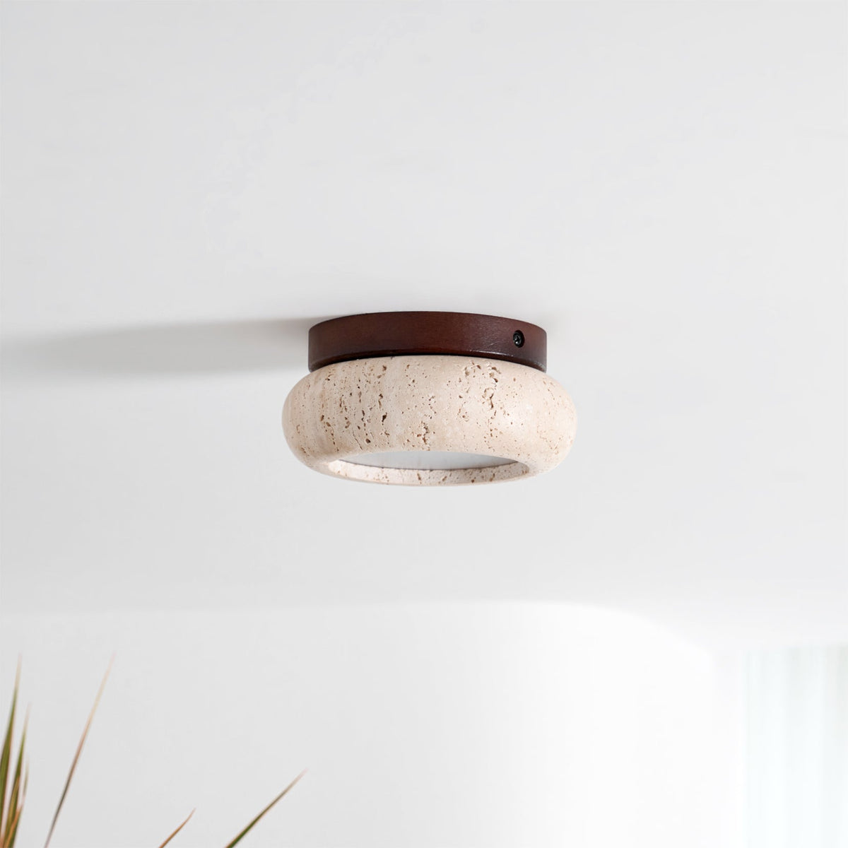Dona – Mini plafonnier rond en travertin naturel-Galerie Pietra