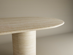 Elena – Table à manger ovale en travertin naturel avec base cylindrique lisse-Galerie Pietra