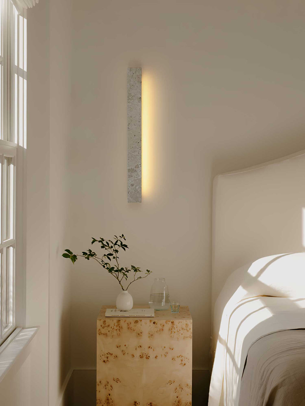 Elya – Applique murale minimaliste en travertin naturel-Galerie Pietra