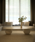 Elyra – Table basse elliptique en travertin naturel avec bases sphériques-Galerie Pietra