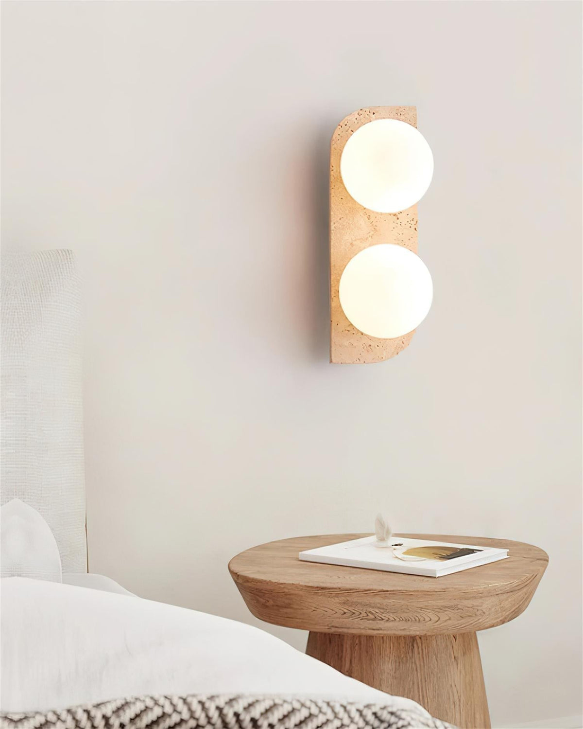 Mira – Applique murale moderne en travertin naturel-Galerie Pietra